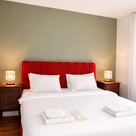 Aparthotel Galateia 4*