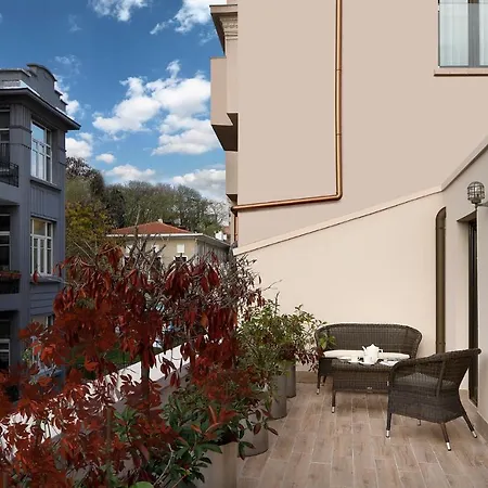 Galateia Aparthotel 4*