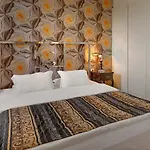 Aparthotel Galateia